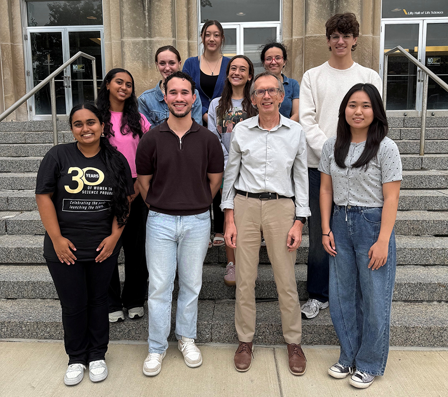 Suter Lab Photo